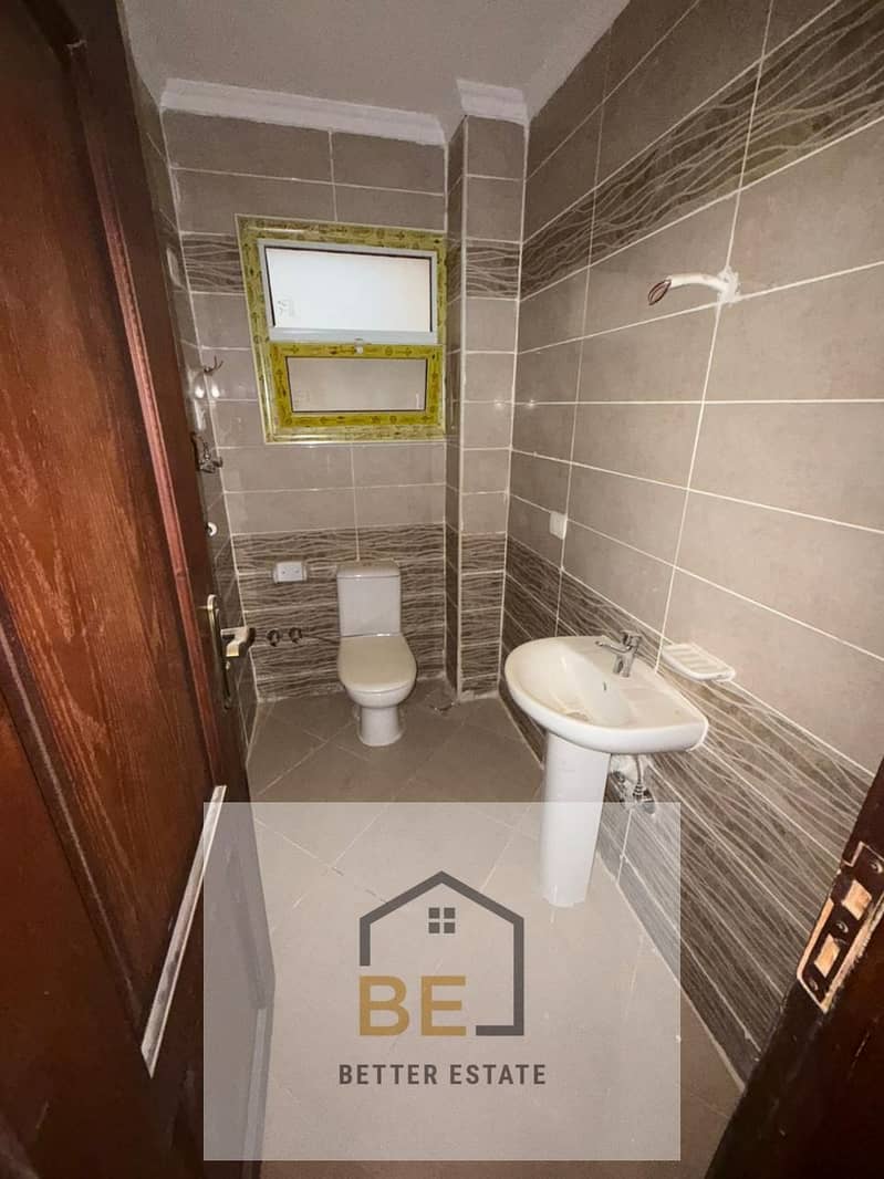 4 WhatsApp Image 2025-10-28 at 11.44. 47 AM. jpeg