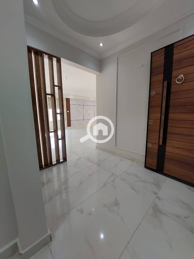 11 WhatsApp Image 2025-11-13 at 5.16. 52 PM (1). jpeg