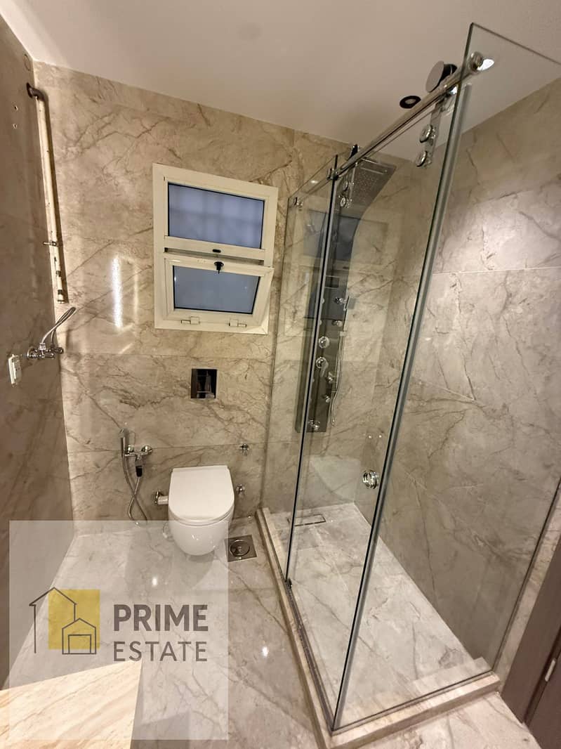 4 WhatsApp Image 2025-11-13 at 15.07. 03_617c5ec2. jpg