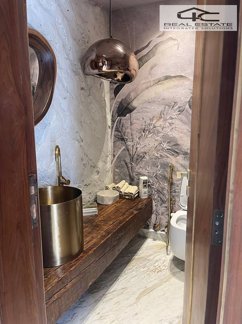 12 WhatsApp Image 2025-11-12 at 9.27. 05 PM (6). jpeg