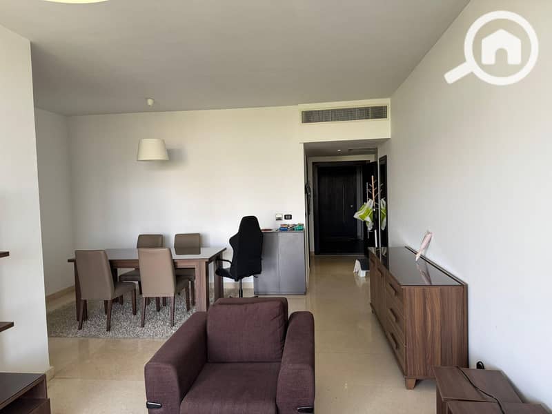 8 f35bb13c-2de3-49d1-b775-3bce9f6183c6. jpeg