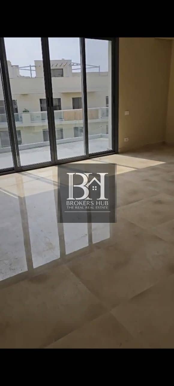 6 ab6e5ec0-37da-4330-ac8e-48941a33e314. jpeg