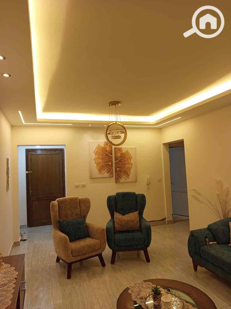 7 c82df92a-05c9-477f-adeb-db22cb22d2fb. jpg