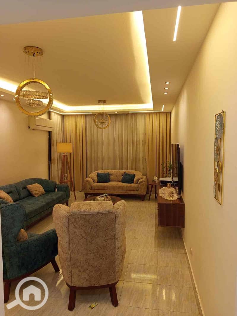 9 b2e8b365-4f57-4357-9a3f-89c06d0b865e. jpg