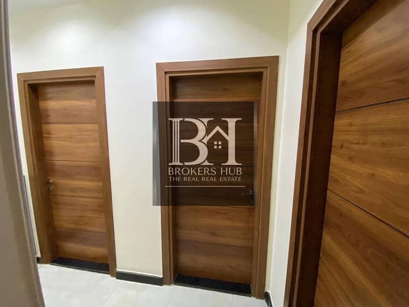 4 3e09e533-e5d1-43dc-9b38-c1f7f6c10858. jpeg