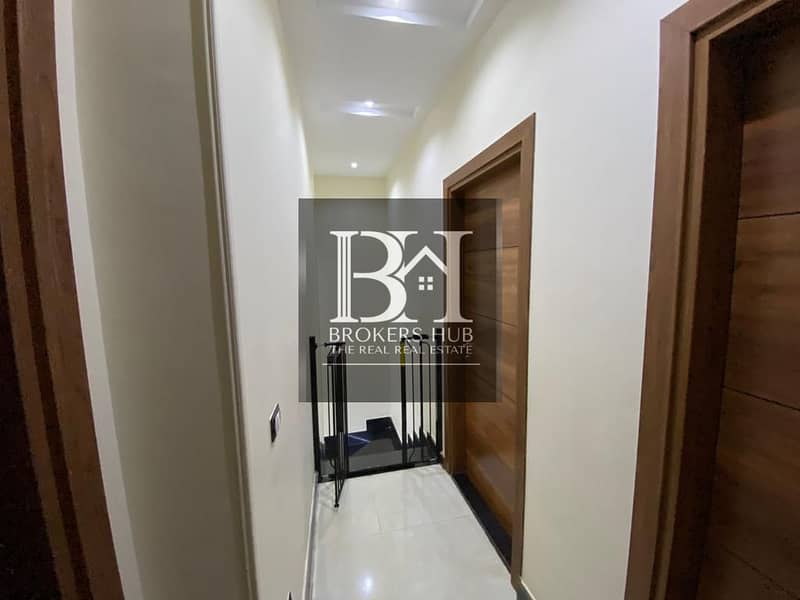 5 5cba1979-9c3d-4014-9fe9-150e917d1bed. jpeg