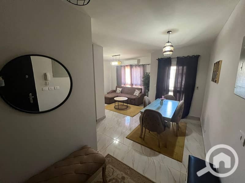 2 0dd9bf6a-fc80-4aac-9b59-cfbca6d10850. jpg