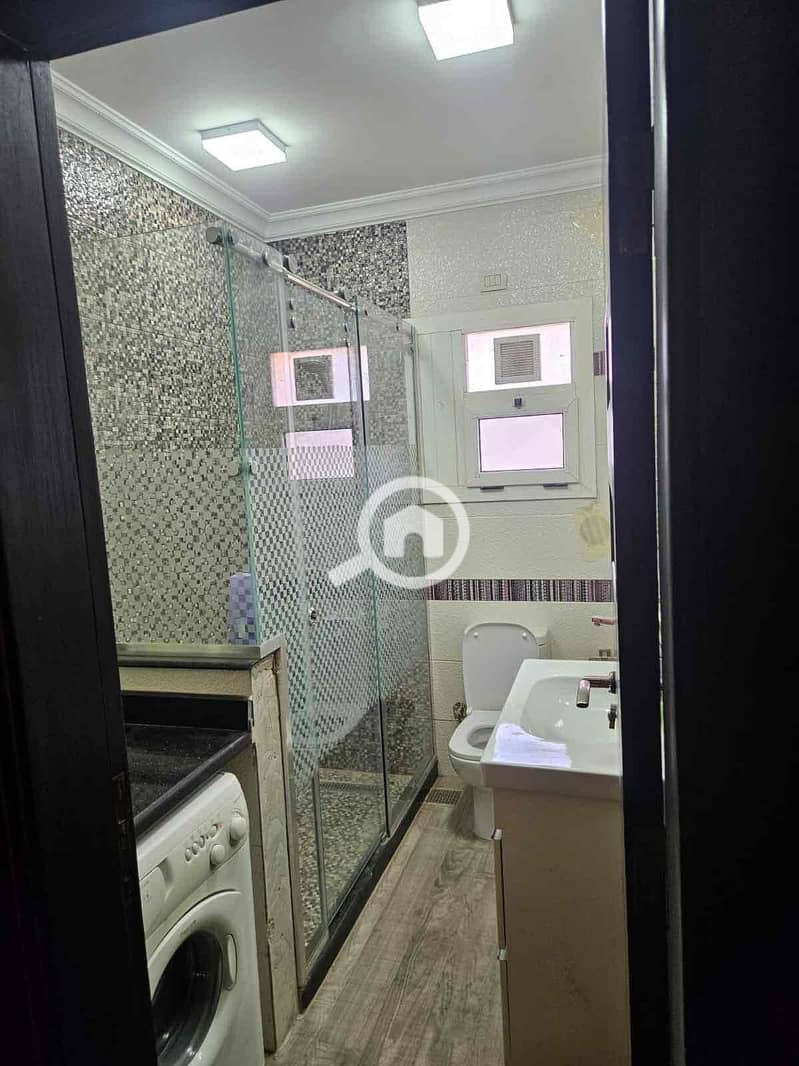 10 9086b29b-0d8b-48c9-abd8-7c003b63444d. jpg