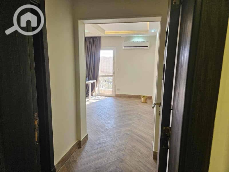 12 e9ebad6b-b8fd-414b-9778-688de1467acb. jpg