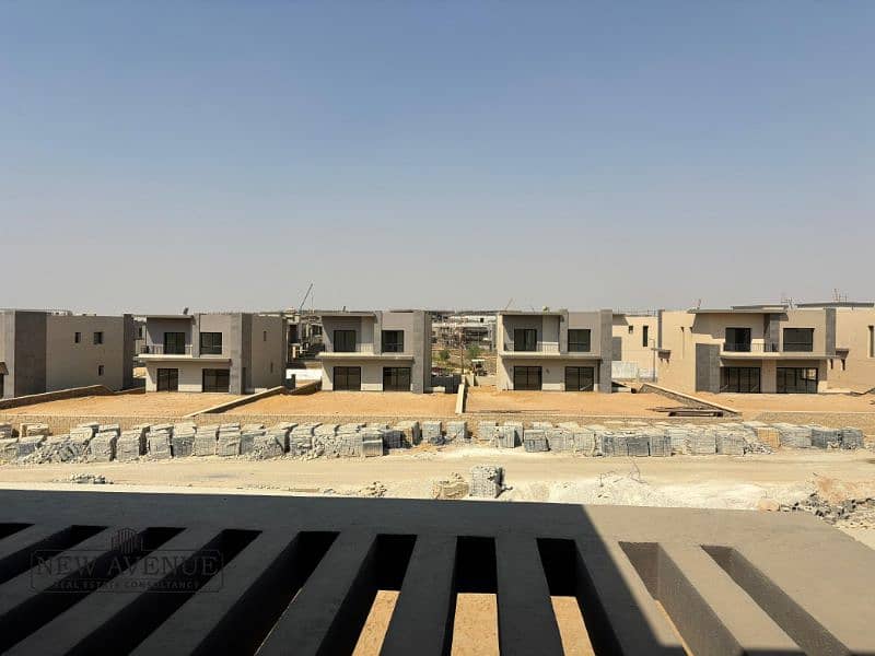 11 90838972-586a-4ffe-b3d2-62296bcbda89. jpg