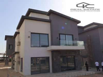 5 Bedroom Villa for Sale in New Cairo, Cairo - WhatsApp Image 2025-10-14 at 2.54. 22 PM. jpeg