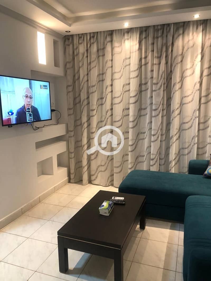 4 c94b90d6-a1d5-4954-bc0f-16636625eb65. jpg