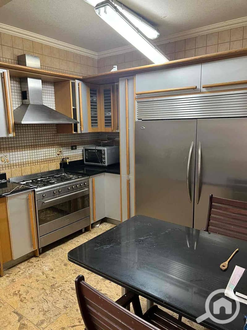 15 f8040d76-539e-4f6e-875b-6a2a6b8cb595. jpg