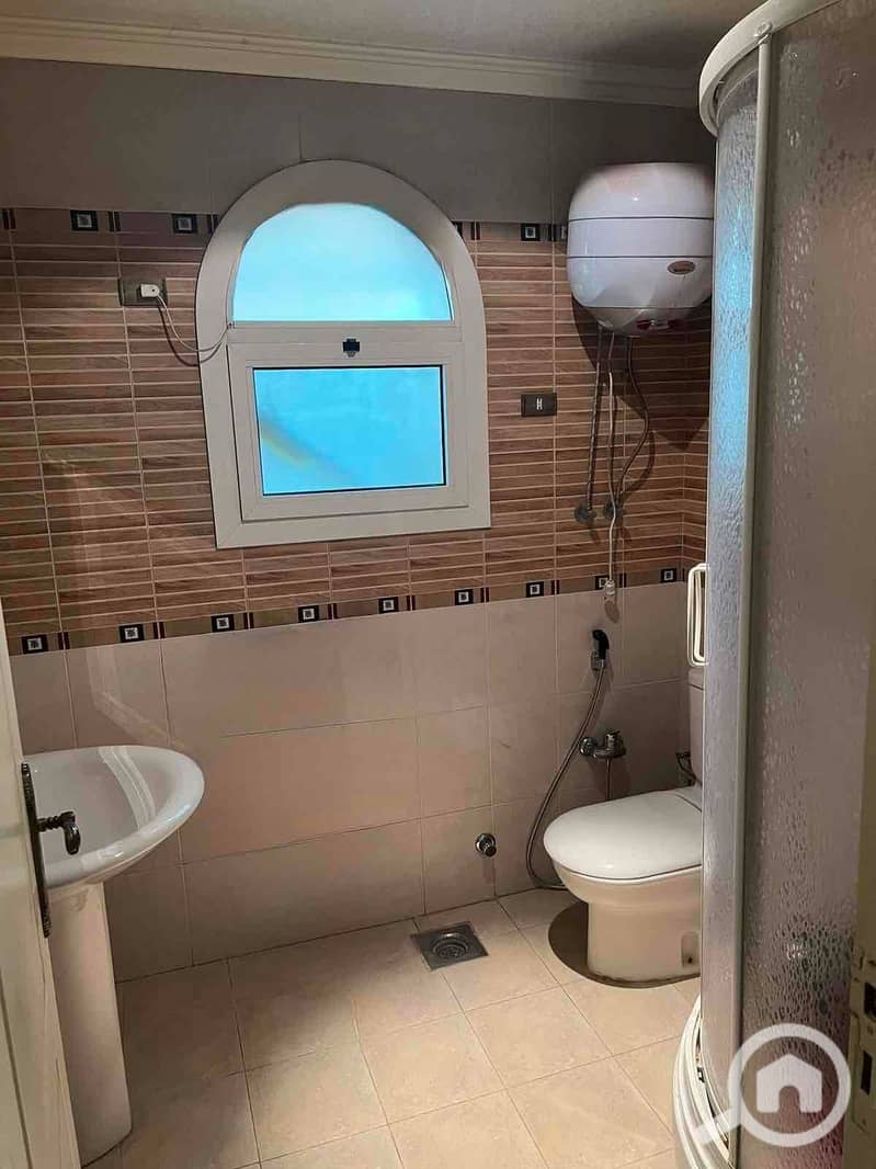 25 f7bf71e6-6f97-4d15-93f2-cd6013d918de. jpg