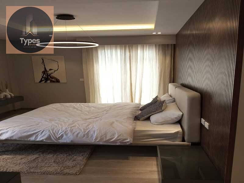 10 53691658-6d59-4de4-9116-8138d8ffb951. jpg