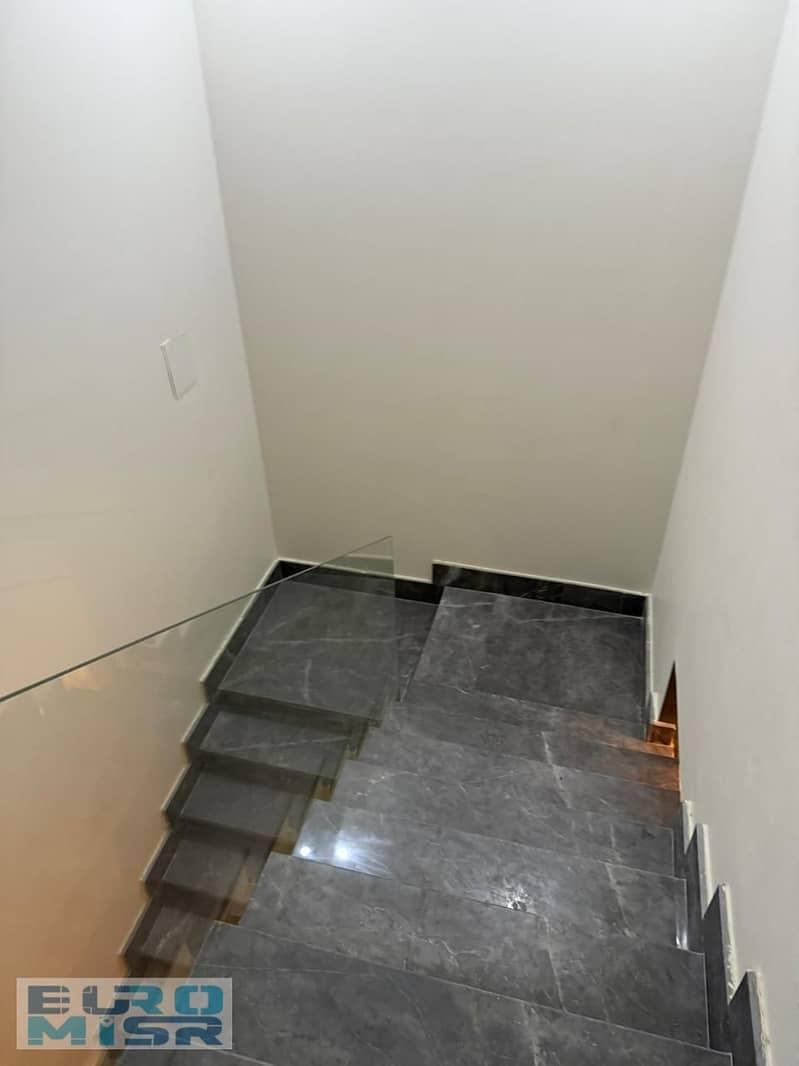 8 WhatsApp Image 2025-11-11 at 4.14. 43 PM. jpeg