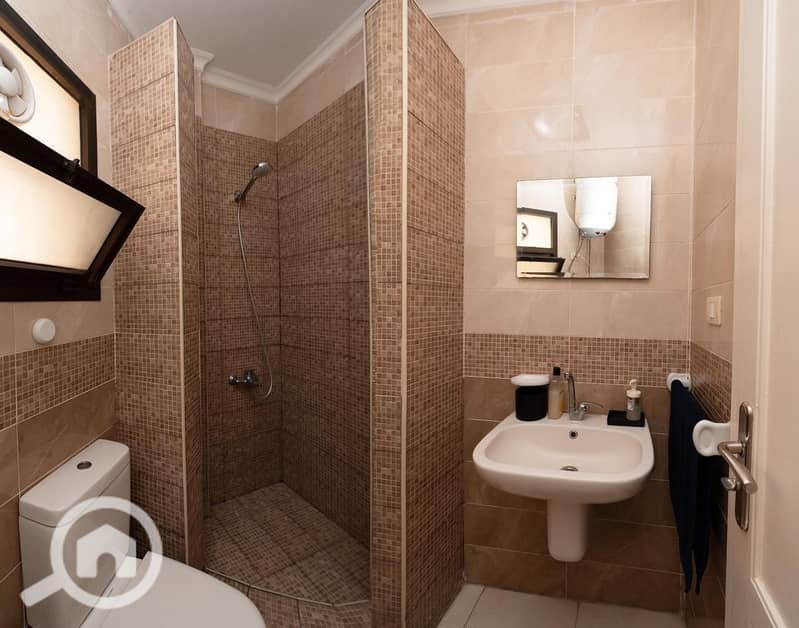 3 4a95e8b3-41af-4b87-a8b5-1dc3c43c07d5. jpg