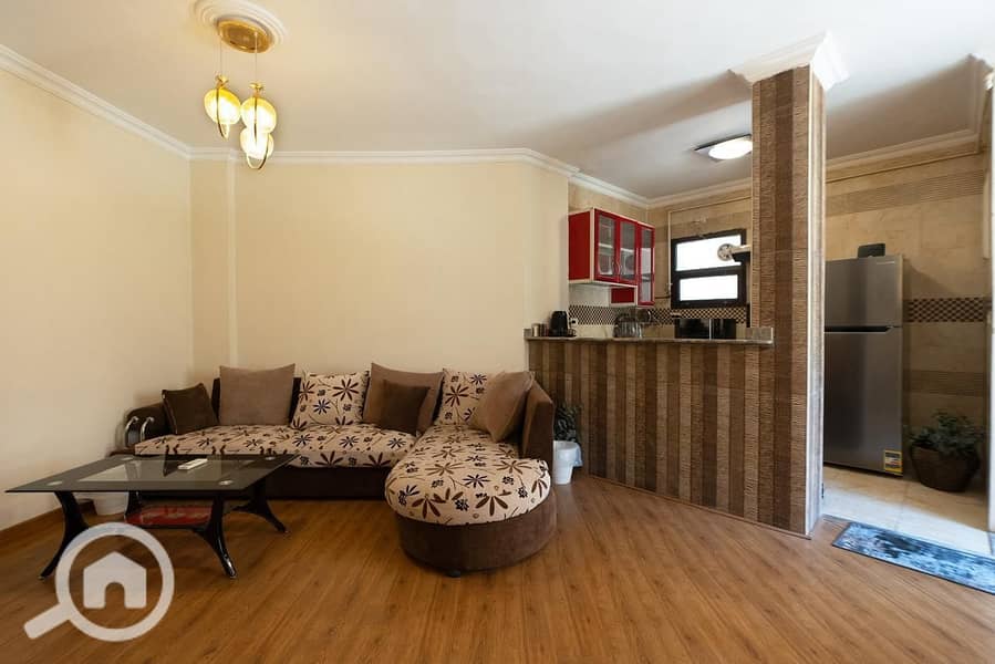 7 d4729365-1c81-4719-9020-dc37f10fcea7. jpg