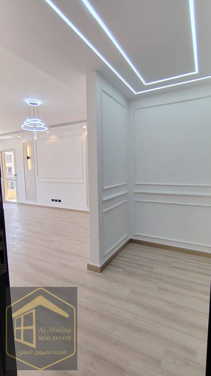 5 WhatsApp Image 2025-11-11 at 2.35. 22 PM (1). jpeg