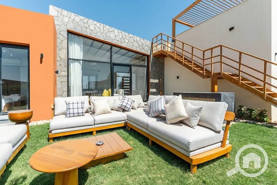 518354428_122145775412752559_6215792640491688148_n. jpg