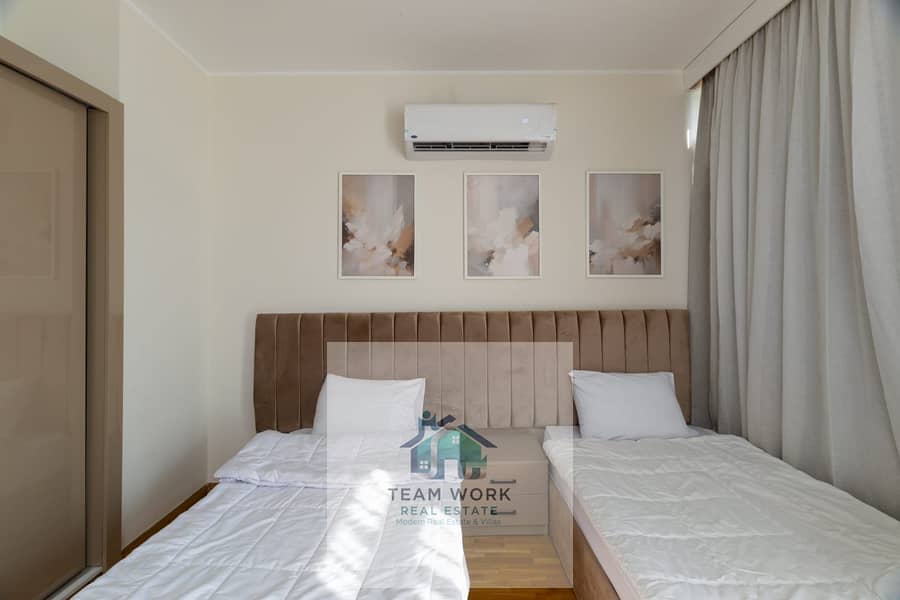 16 WhatsApp Image 2025-11-13 at 7.43. 34 PM (2). jpeg