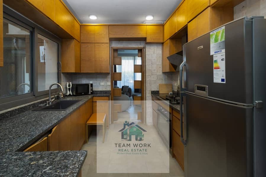 24 WhatsApp Image 2025-11-13 at 7.43. 37 PM (1). jpeg