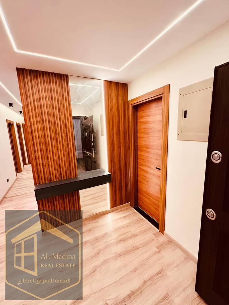 4 WhatsApp Image 2025-11-11 at 2.33. 37 PM. jpeg