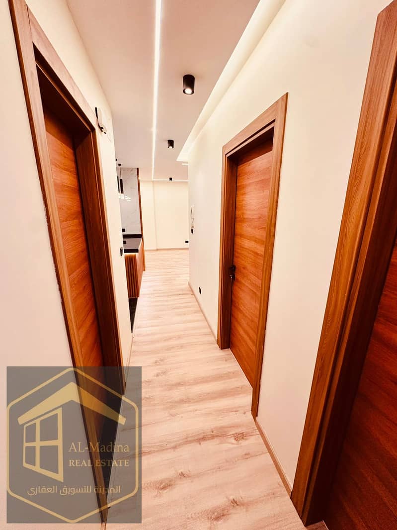 15 WhatsApp Image 2025-11-11 at 2.33. 45 PM (1). jpeg