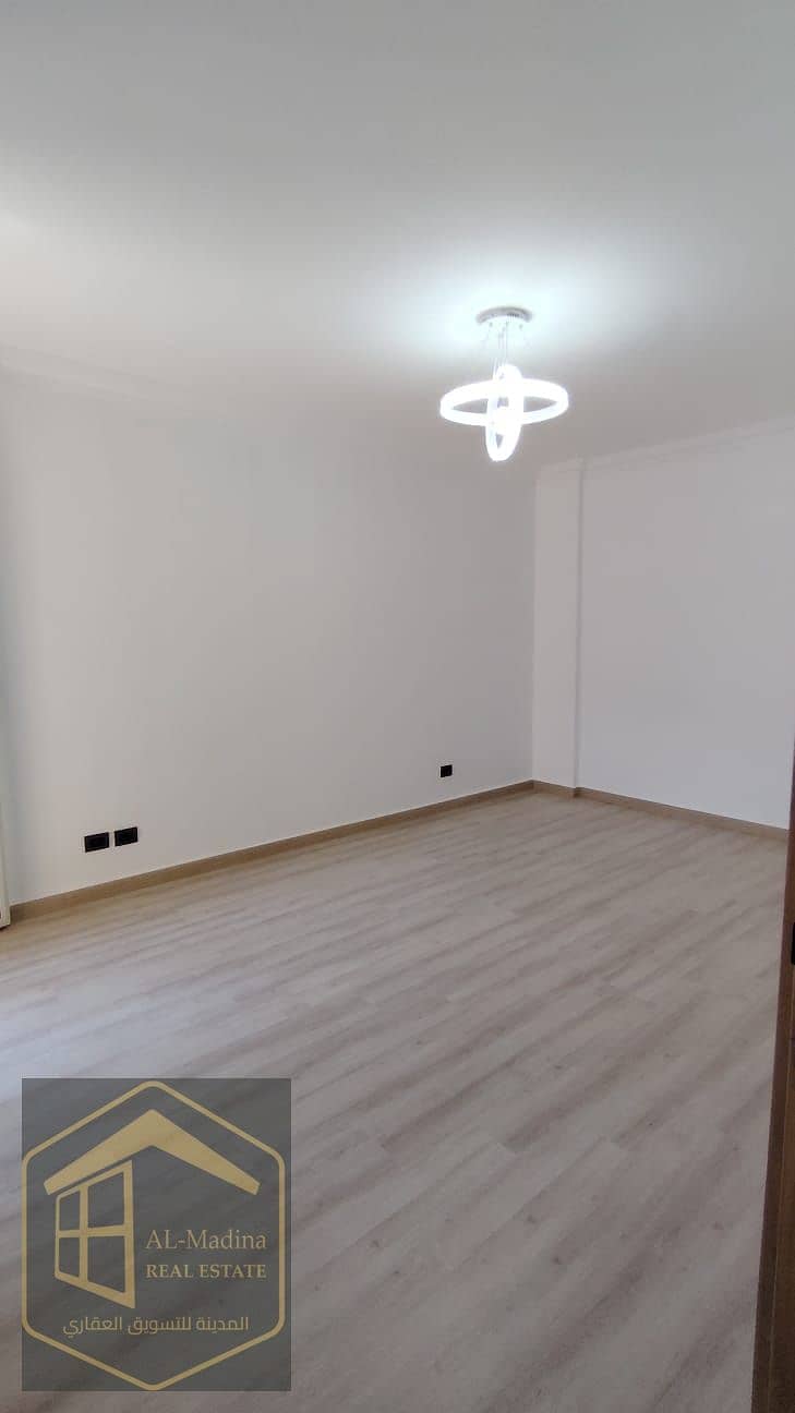 37 WhatsApp Image 2025-11-11 at 2.35. 27 PM. jpeg