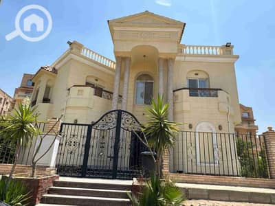 فیلا 7 غرف نوم للايجار في مدينة الشروق، القاهرة - 1000253635. jpg