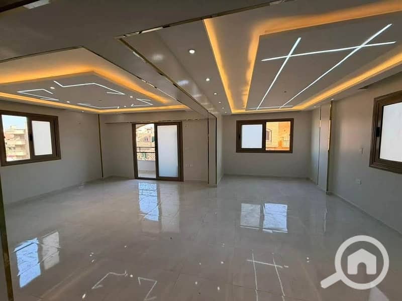 2 47d967b5-4fa8-4d33-937f-09eee22f413e. jpeg