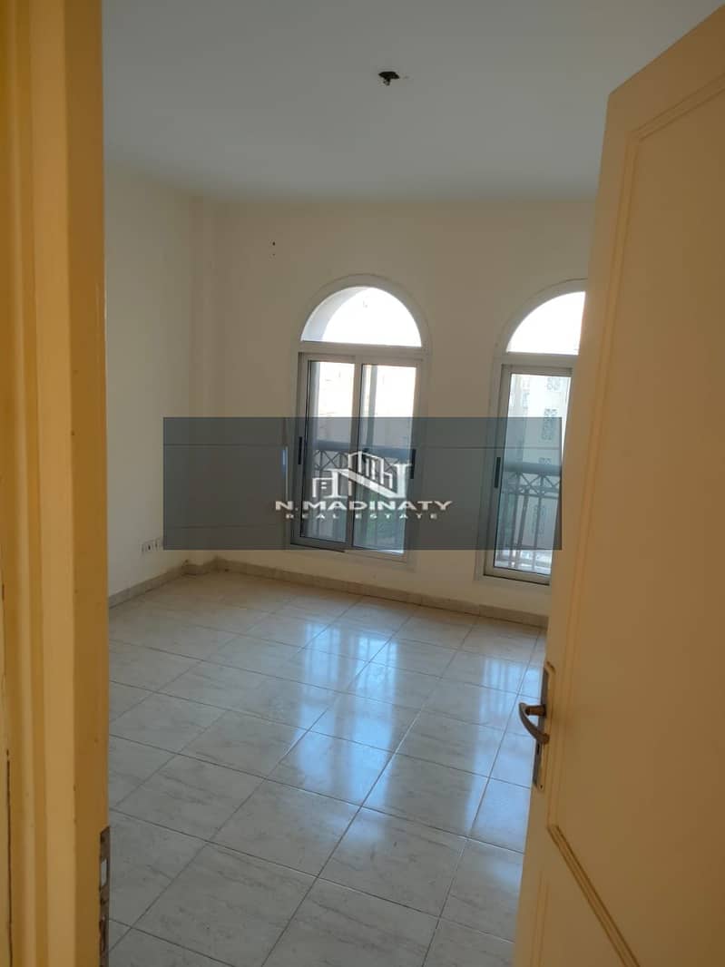 5 WhatsApp Image 2025-11-13 at 7.29. 28 PM(2). jpeg