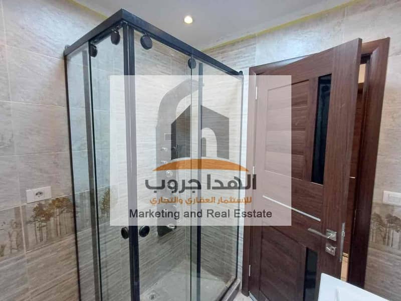 3 fd323257-e650-4606-8d34-6f9655a160d6. jpg