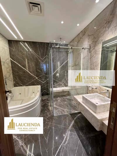 4 Bedroom Villa for Rent in New Cairo, Cairo - 88CAE66A-7ABE-4671-92AB-EB8858887475. jpg 4 Bedroom Villa for Rent in New Cairo, Cairo - 88CAE66A-7ABE-4671-92AB-EB8858887475. jpg