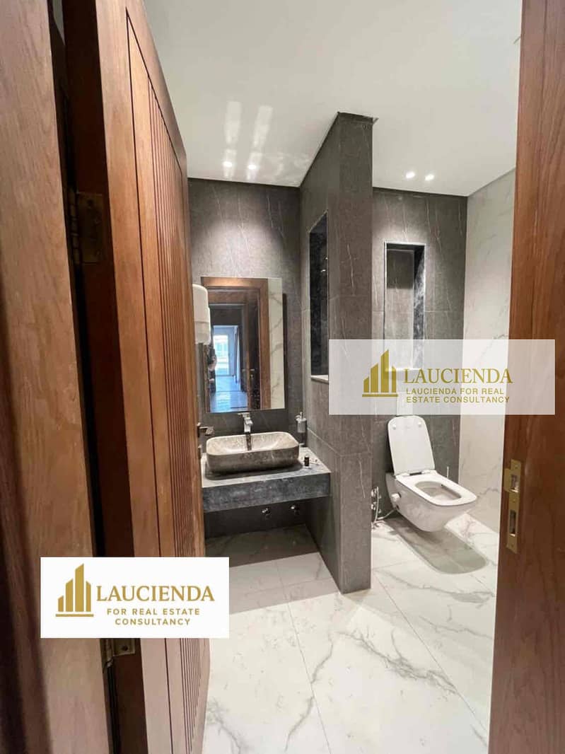 6 EB728236-6AA3-4DC5-B840-409C89CFAA16. jpg