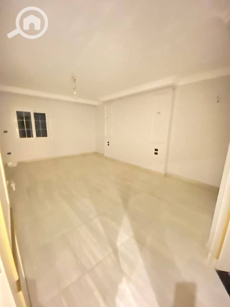 8 ec3f11b1-f138-4d59-b6f8-f99746b9c9bc. jpeg