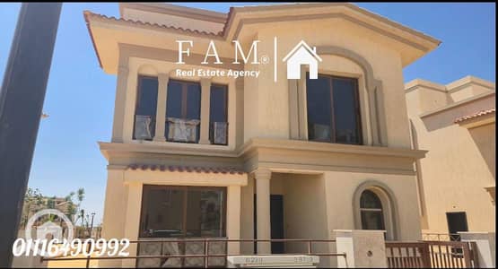 فیلا 3 غرف نوم للبيع في مدينتي، القاهرة - IMG-20250930-WA0207. jpg