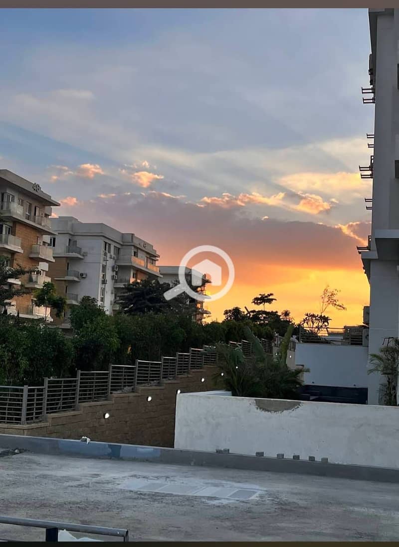 3 WhatsApp Image 2025-11-03 at 4.04. 20 PM (1). jpeg