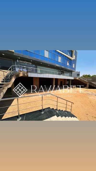 Retail for Sale in Sheikh Zayed, Giza - 0B0ABC8F-86B0-4B16-BC59-83178AD1EE2D. jpeg