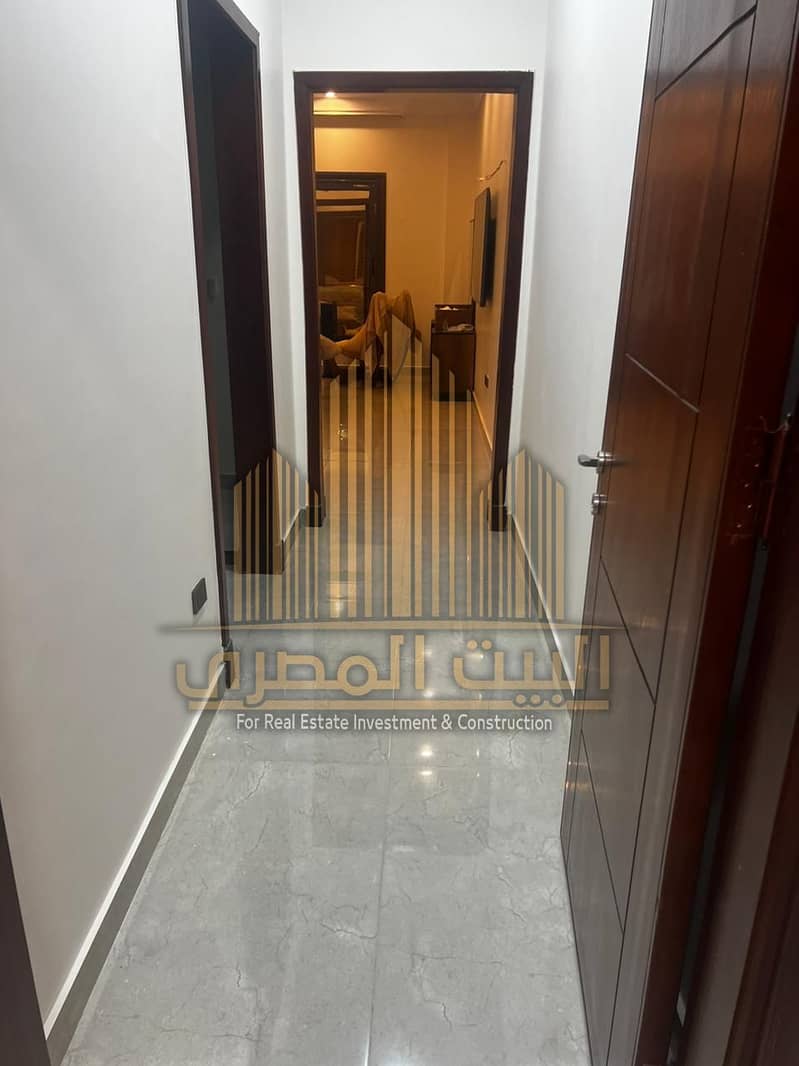 5 U457089 (17). jpeg