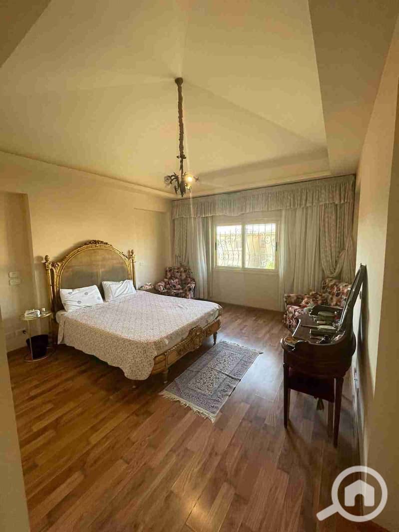 9 FB_IMG_1762265897668. jpg