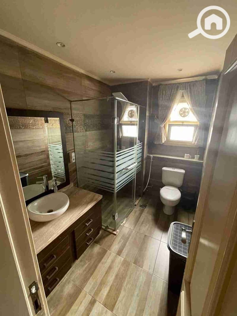 11 FB_IMG_1762265893422. jpg