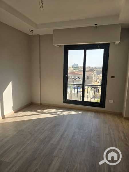 6 DbiBkZDNJy4IYK7PDnKeHo0oNJ2XQnTb44iQUPOI. jpeg