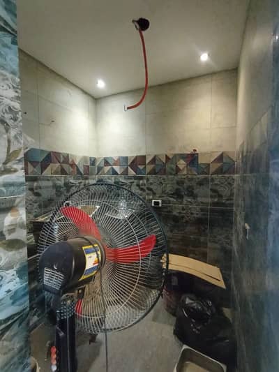 Retail for Rent in 6th of October, Giza - محل الحي الاول اكتوبر . موقع مميز وحيوي Retail for Rent in 6th of October, Giza - محل الحي الاول اكتوبر . موقع مميز وحيوي