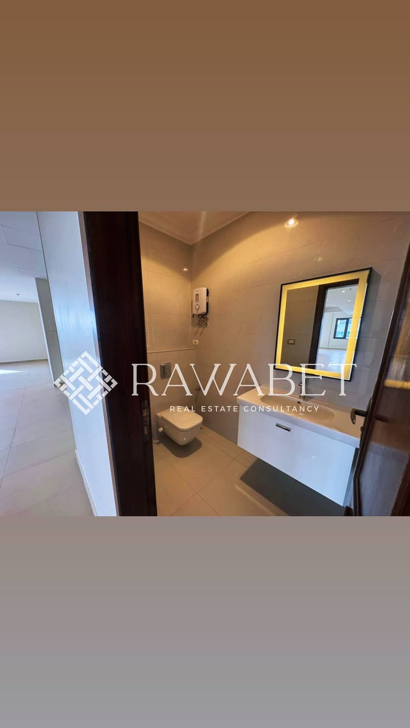 3 B5999358-DB09-49FF-9464-BD3EC107D584. jpeg