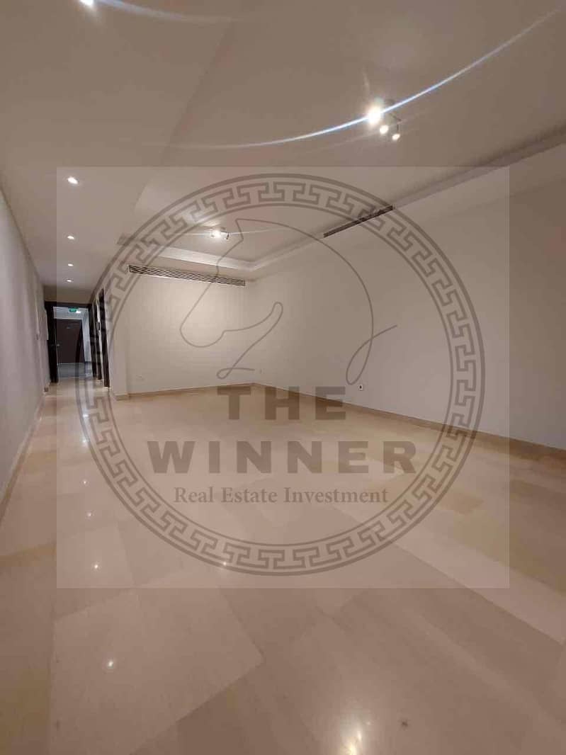 9 c0d7a12f-a360-4265-9fdd-4e2b86080850. jpg