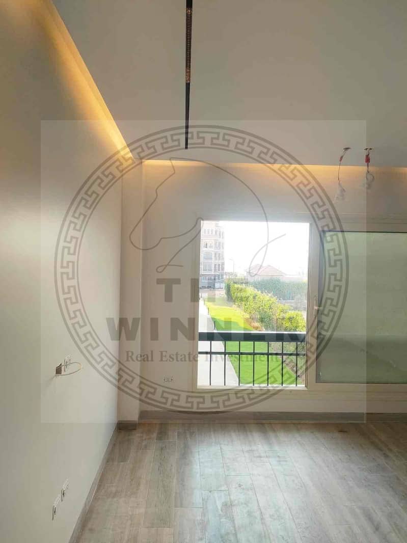 20 b2da05d6-58af-41c8-9649-28c9376f7e8d. jpg