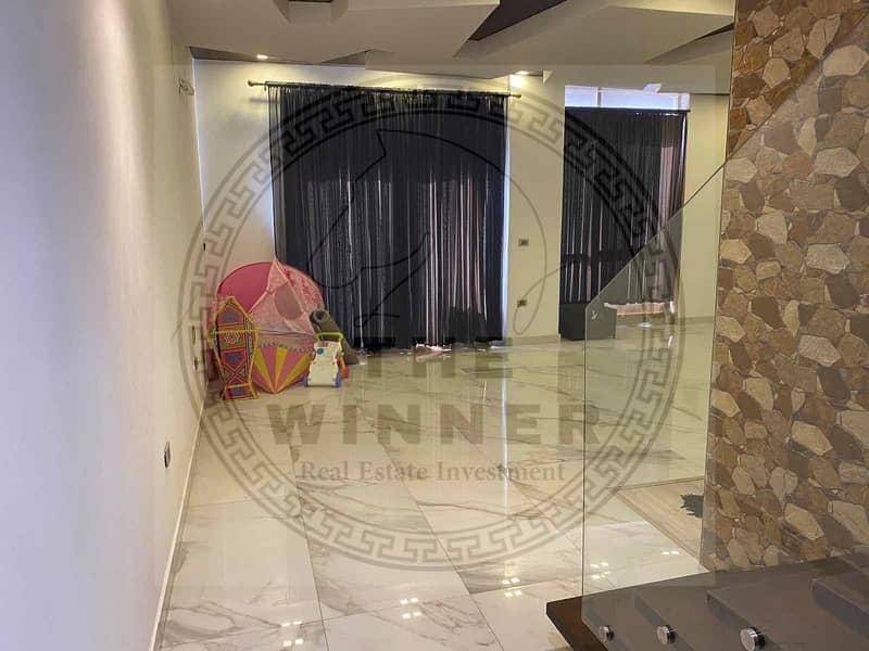 7cfc9d8a-3da6-444e-8dde-969b85873052. jpg