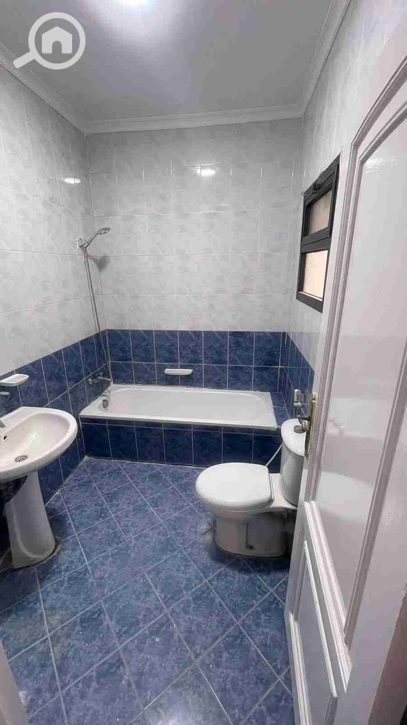 1000309200. jpg 1000309200. jpg