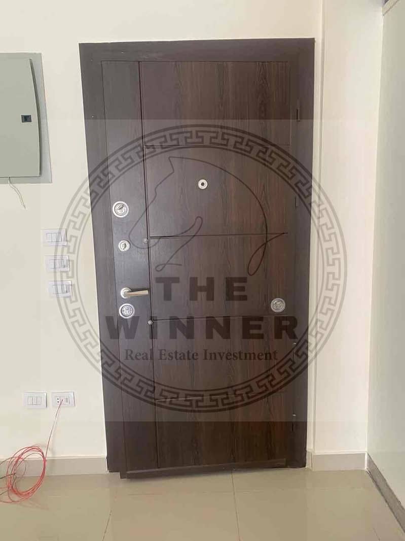 7 9103ddac-5c31-42ad-b349-4bdd692f8e39. jpg